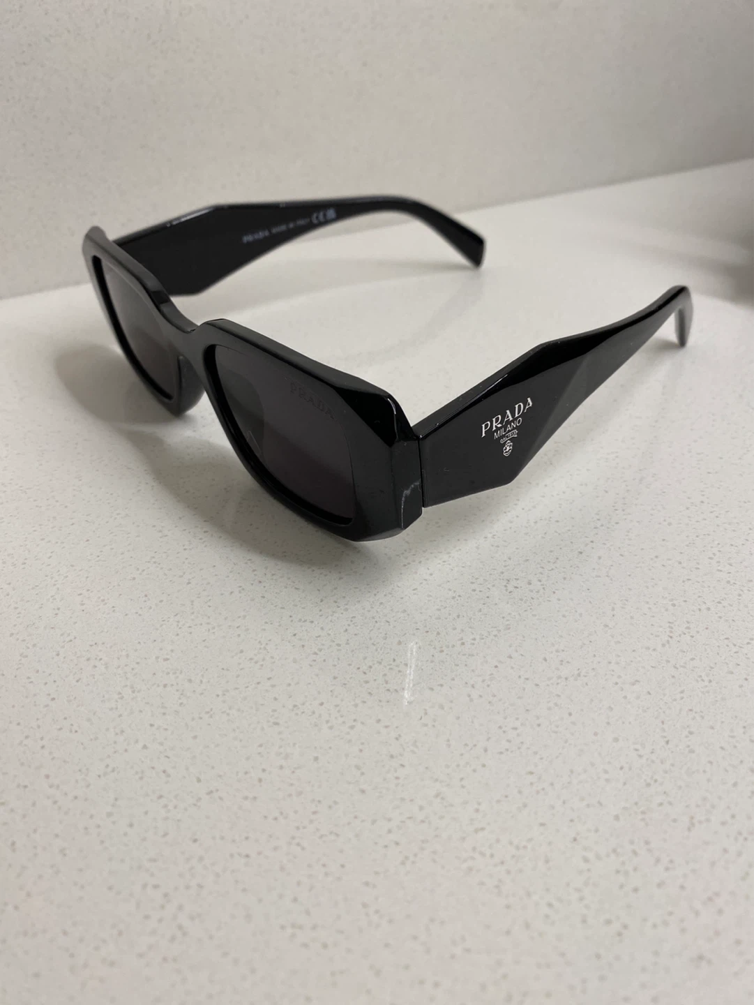Prada Sunglasses with Case and Box - photo 2