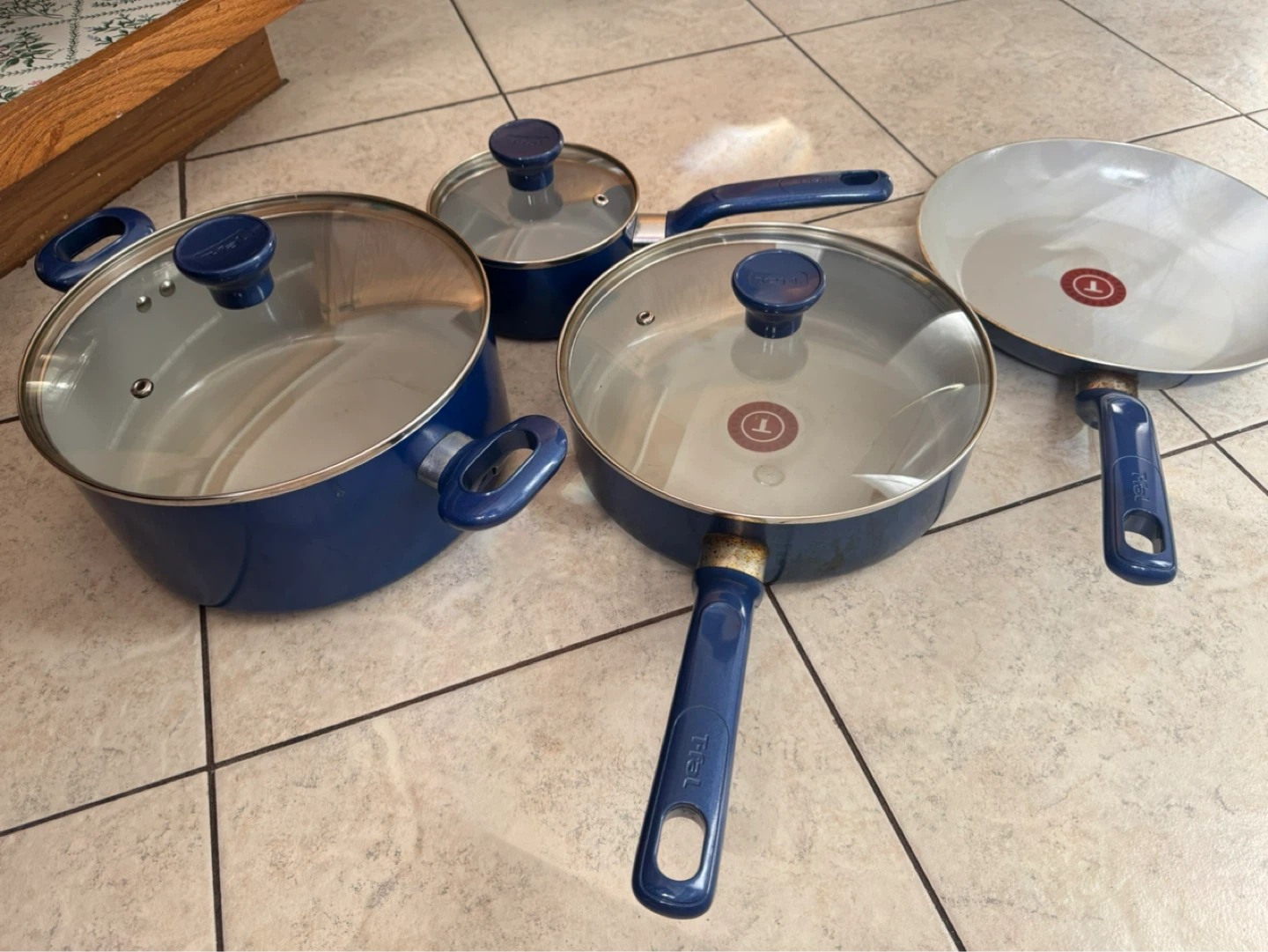 T-Fal Blue Nonstick Cookware Set with Lids