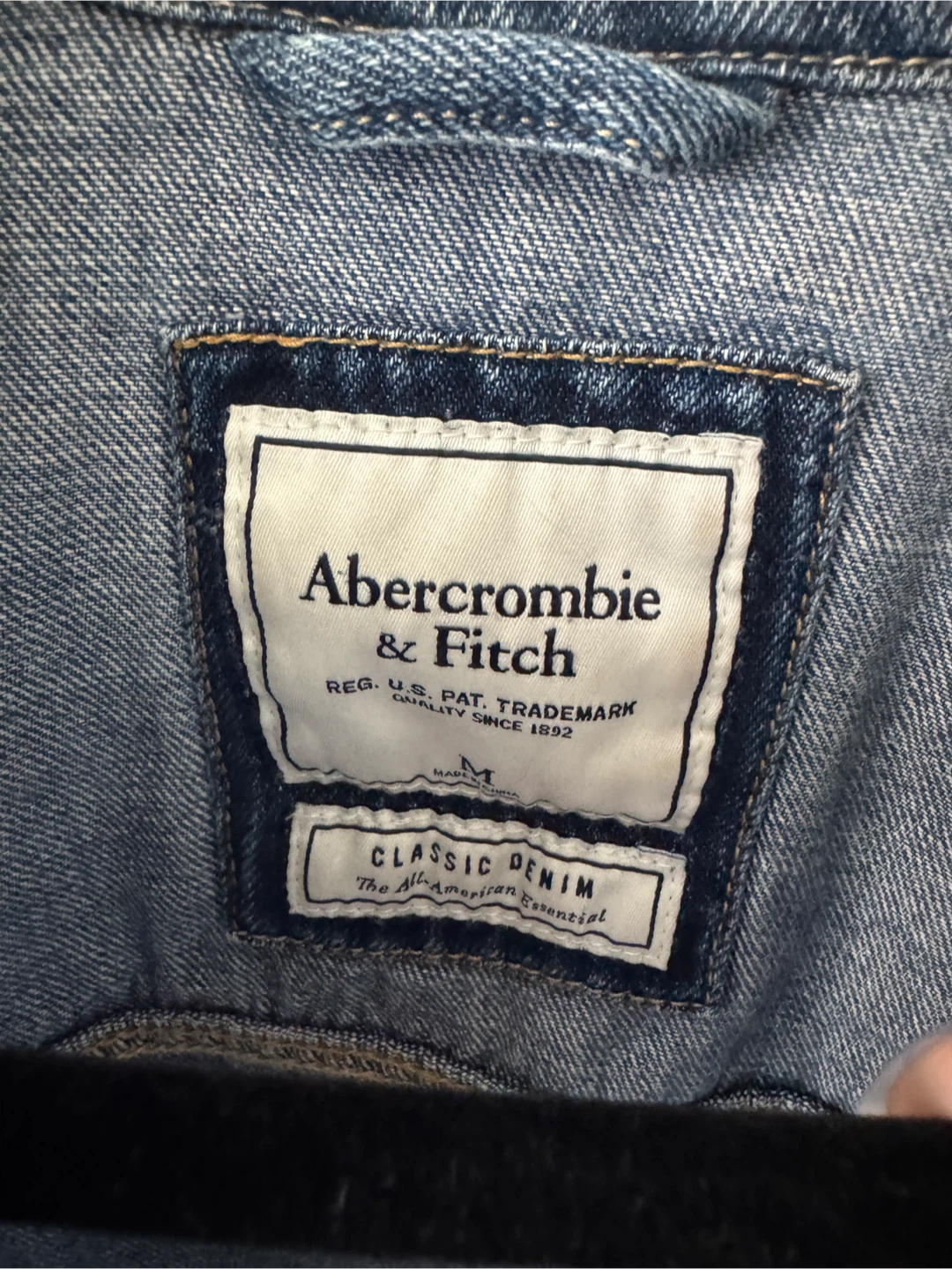 Abercrombie & Fitch Classic Denim Jacket - photo 2