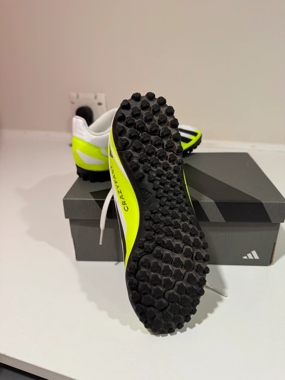 Adidas Kids Soccer Cleats - Size 6