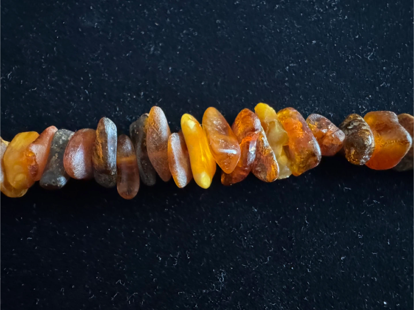 Vintage 16” Natural Baltic Amber Chip Necklace - photo 2