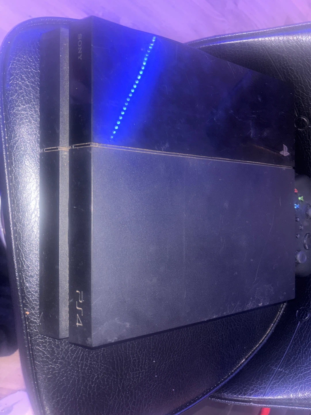 Sony PlayStation 4 (PS4) Console