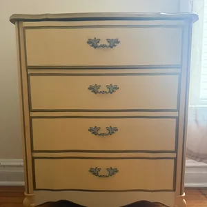 Buy and sell used "dresser" in Cook County | Karrot Buy and sell used "dresser" in Cook County | Karrot