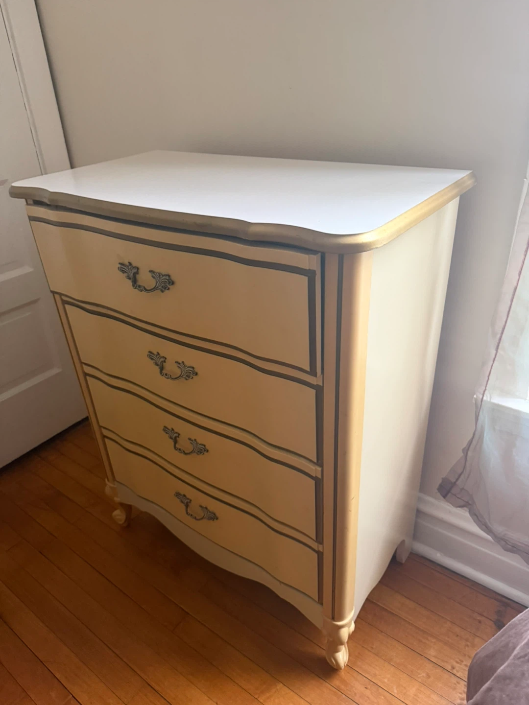 Yellow Dresser - photo 2