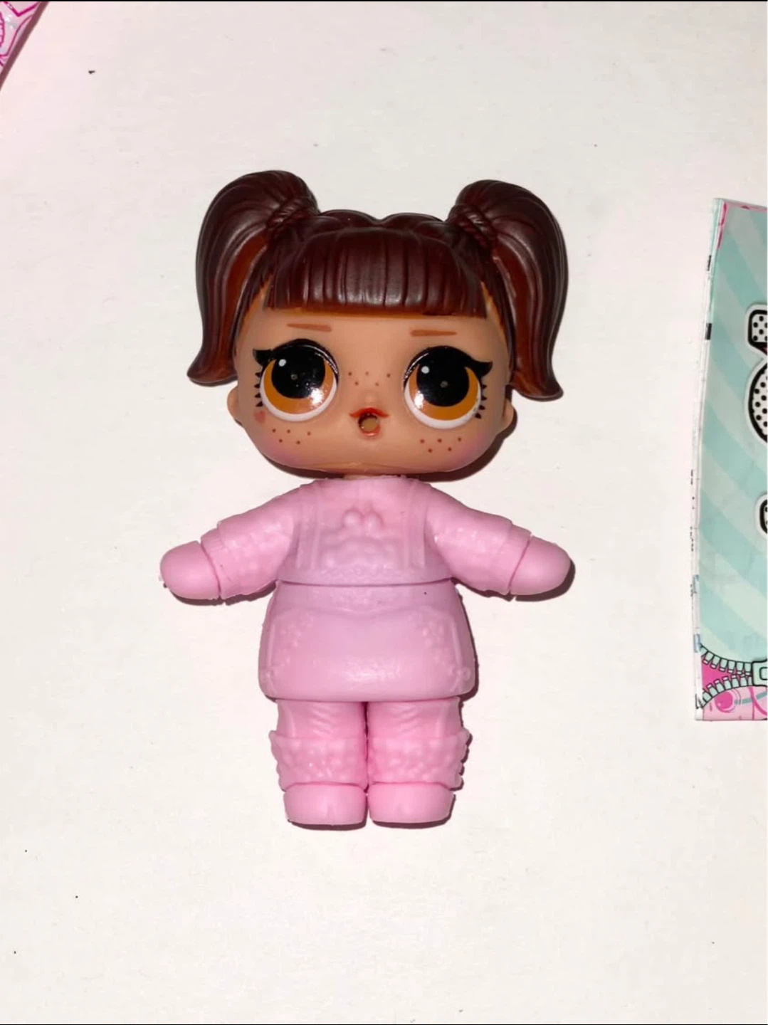 LOL Surprise Dolls - 4 Figures & Accessories - photo 5