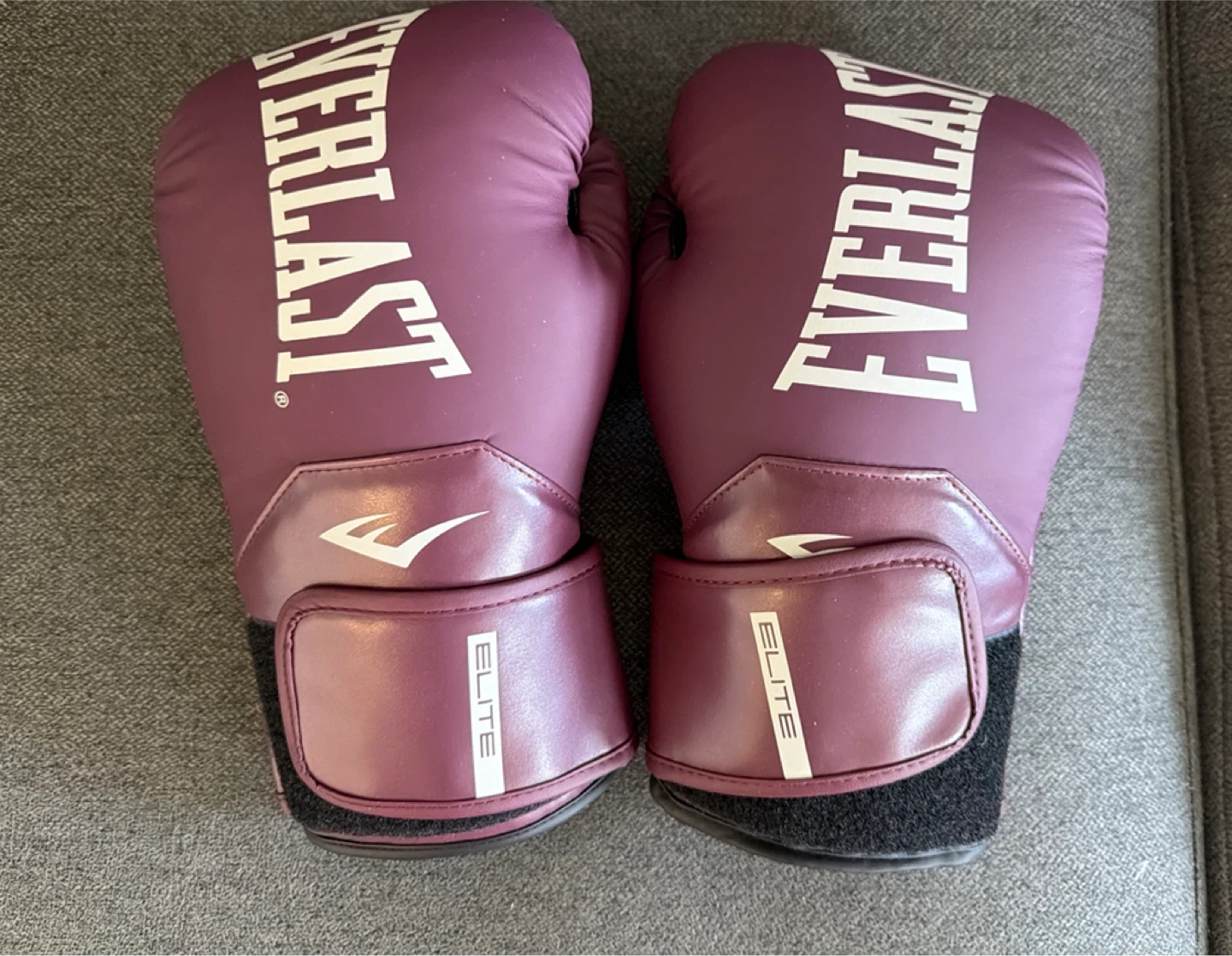 Everlast Elite Boxing Gloves - Purple