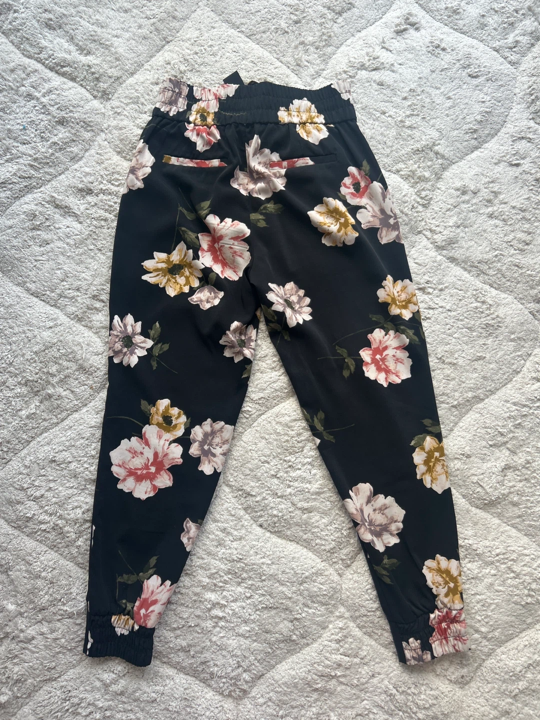 Dynamite Jogger Pants - Size Small - photo 4