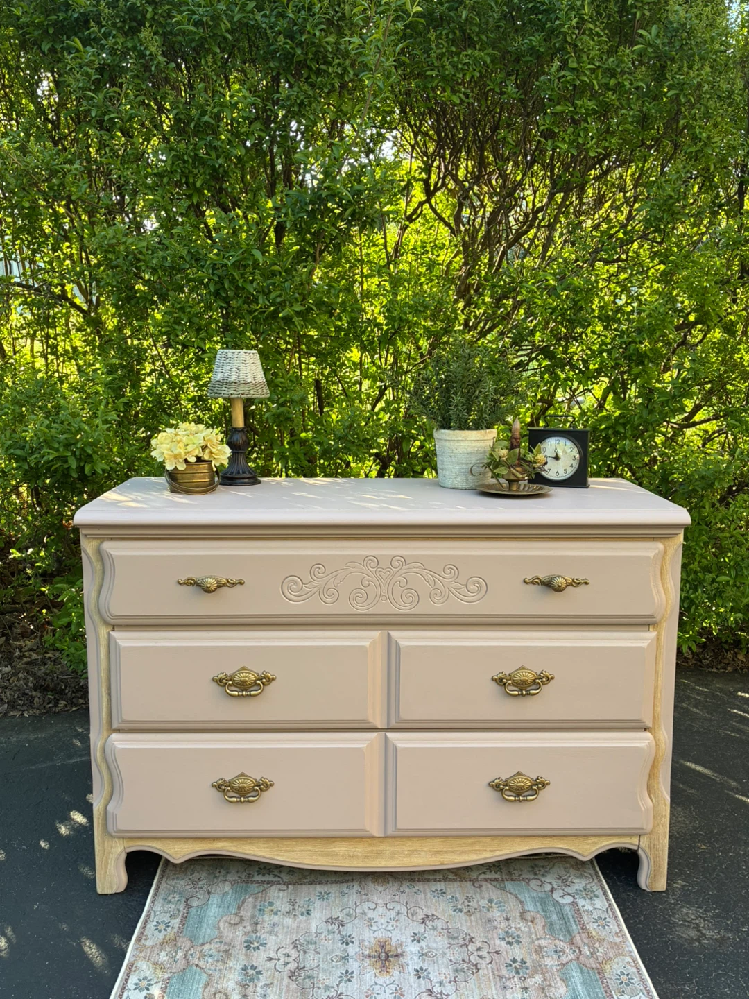 Vintage Dresser - photo 4