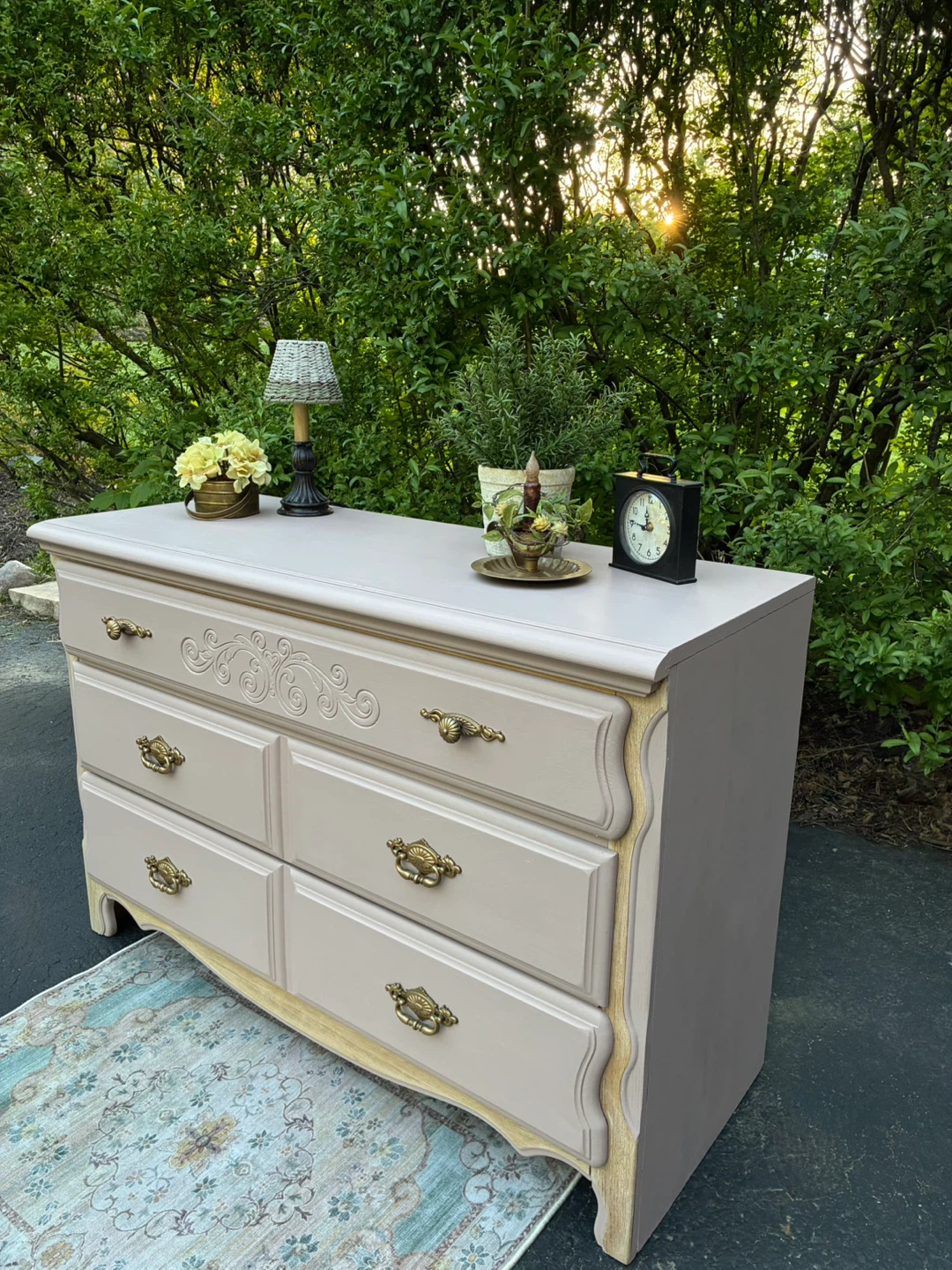 Vintage Dresser - photo 3