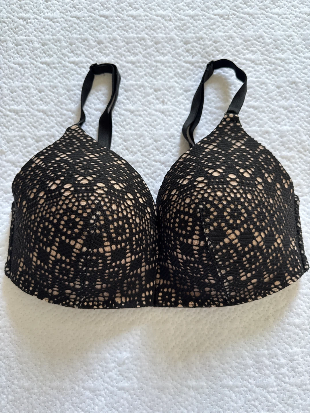 Victoria's Secret 34D Black Lace Bra