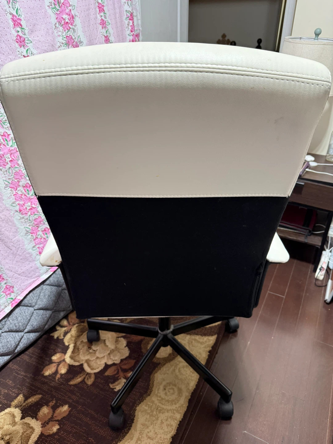 White Faux Leather Office Chair - photo 4