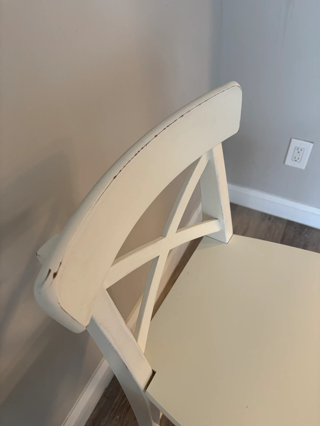 [Moving Sale] Set of 2 White IKEA Counter Stools - photo 4