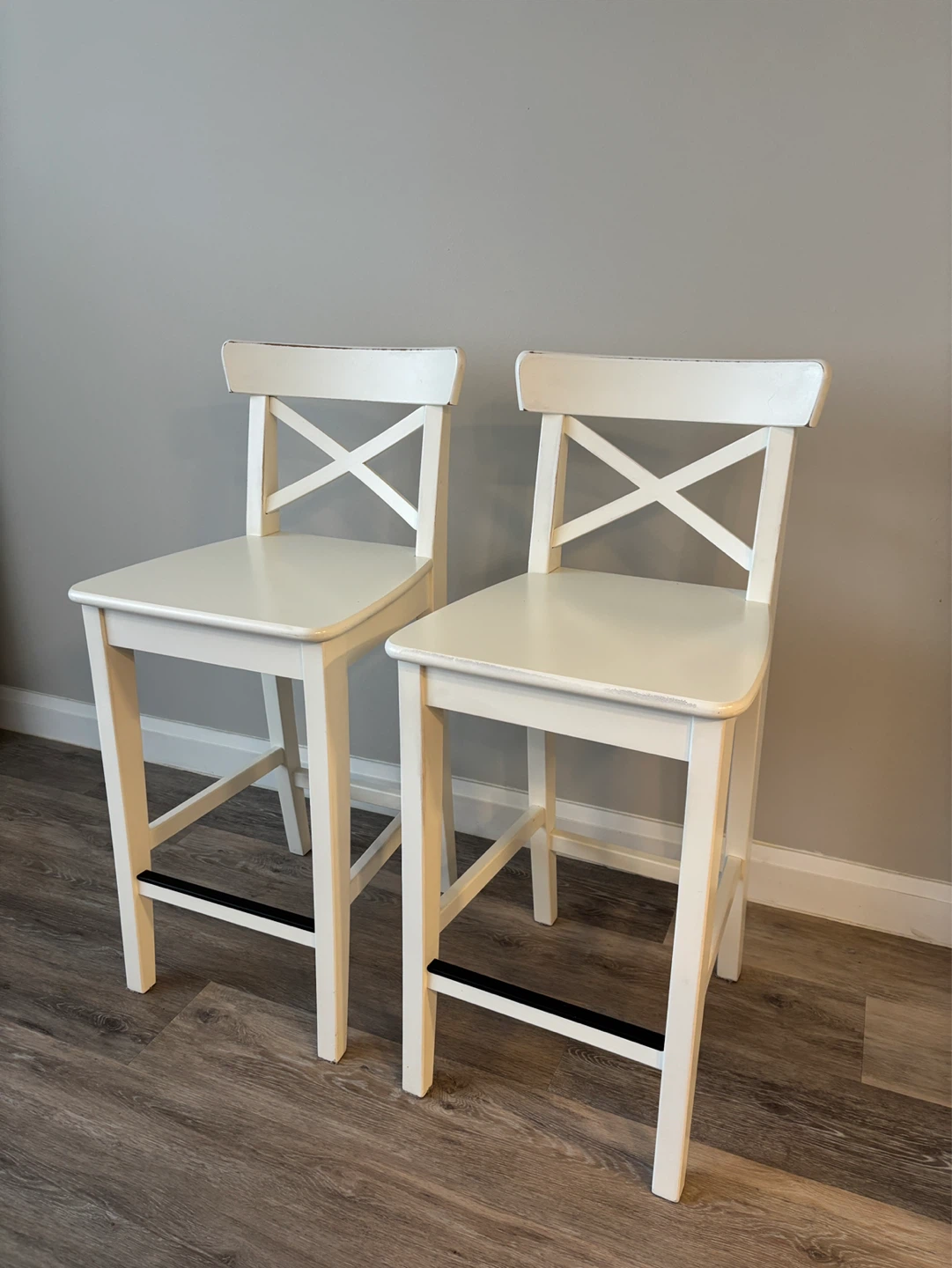 [Moving Sale] Set of 2 White IKEA Counter Stools - photo 2