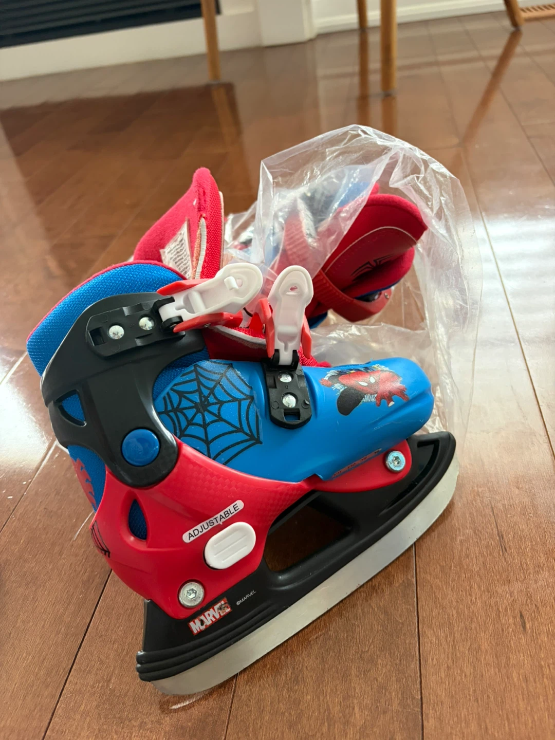 Adjustable Spiderman Ice Skates - photo 2