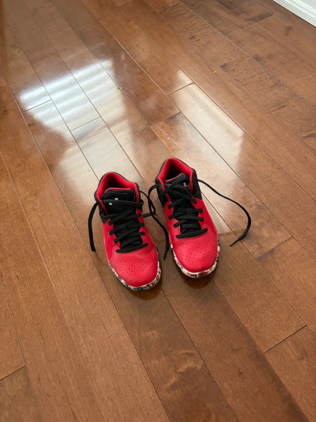 Under Armour Red Basketball Shoes - photo 2