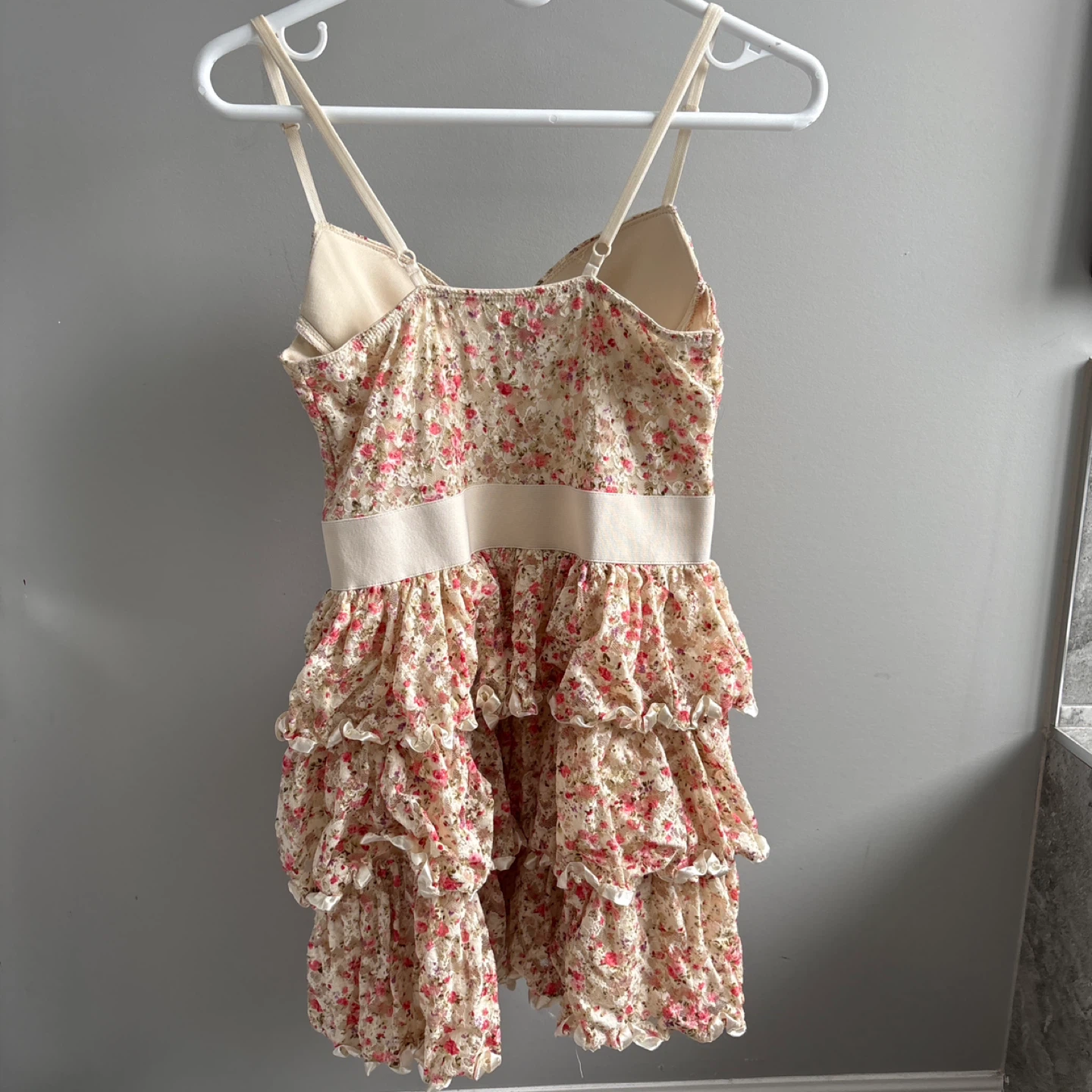 Rachael & Chloe Floral Ruffle Dress Size M - photo 2