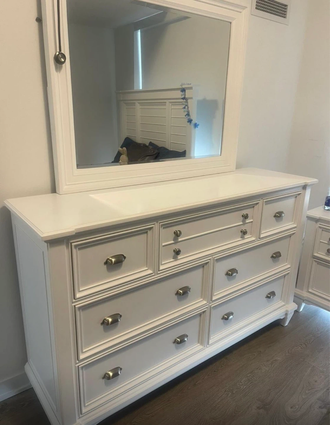 White Bedroom Set - Headboard, Dresser & Nightstand - photo 4