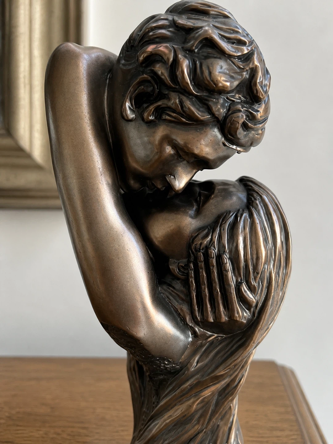 Bronze Finish Sculpture of Embracing Couple