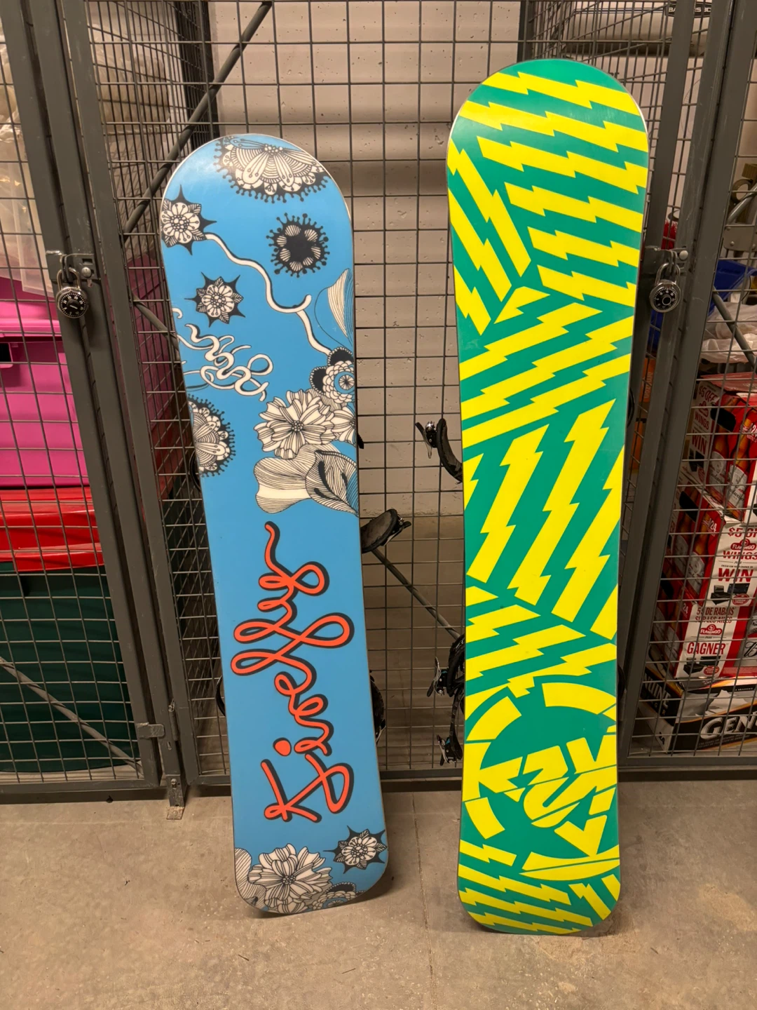Snowboard with Boots - photo 2