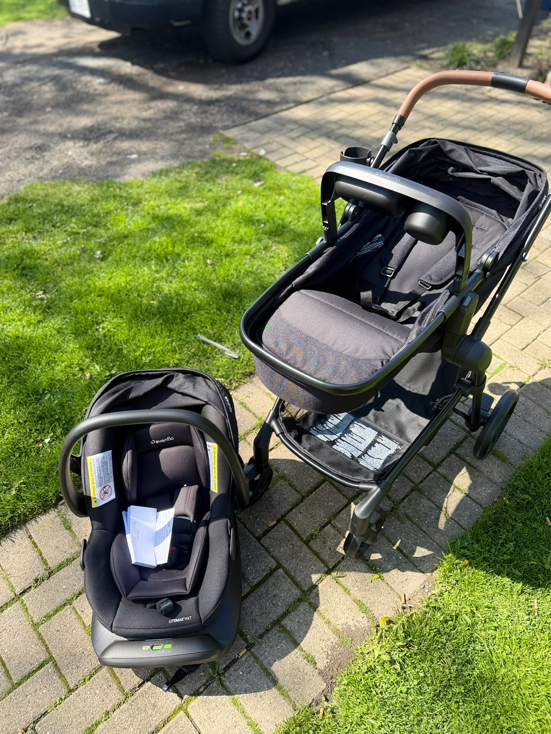 Evenflo LiteMax Infant Car Seat and Stroller
