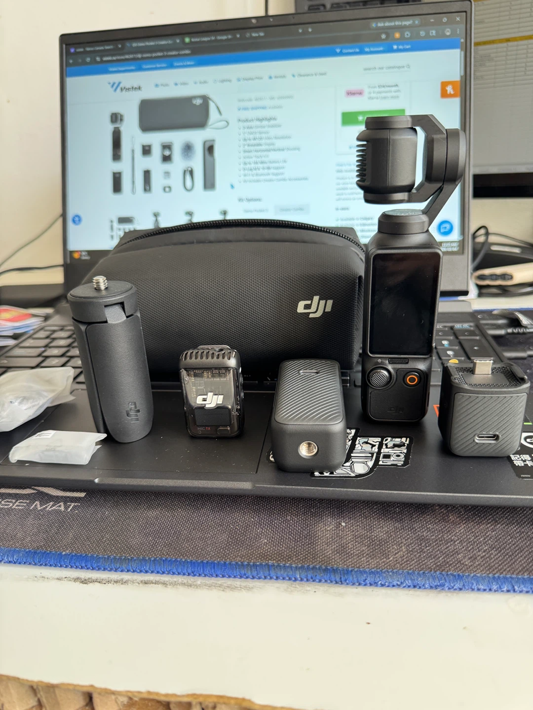 DJI Pocket 3 Creator Combo Gimbal