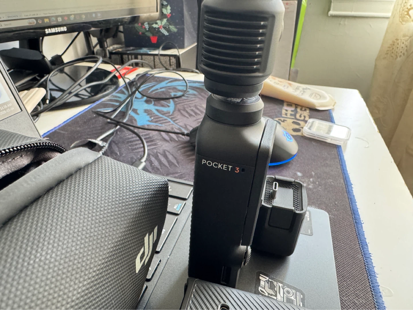 DJI Pocket 3 Creator Combo Gimbal - photo 3