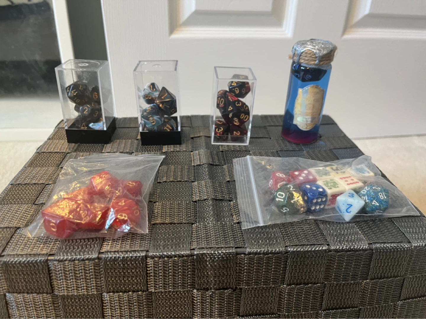 DND 4 Dice Sets + Shakeable D20 Dice Potion
