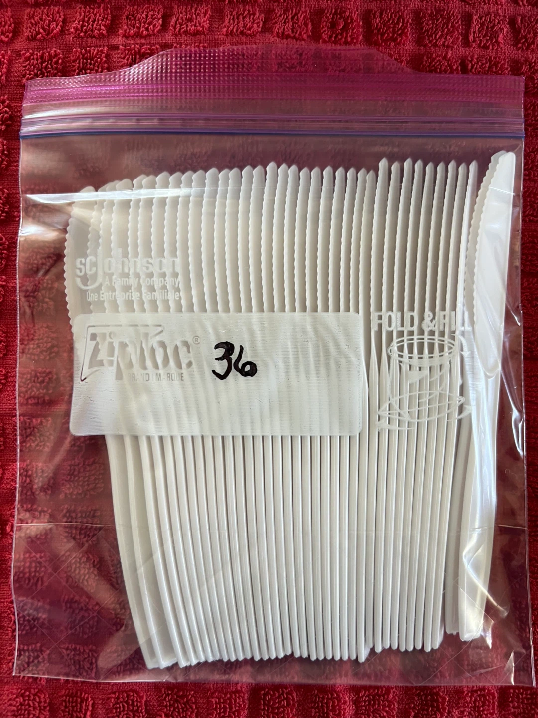 White plastic knives - New, never used