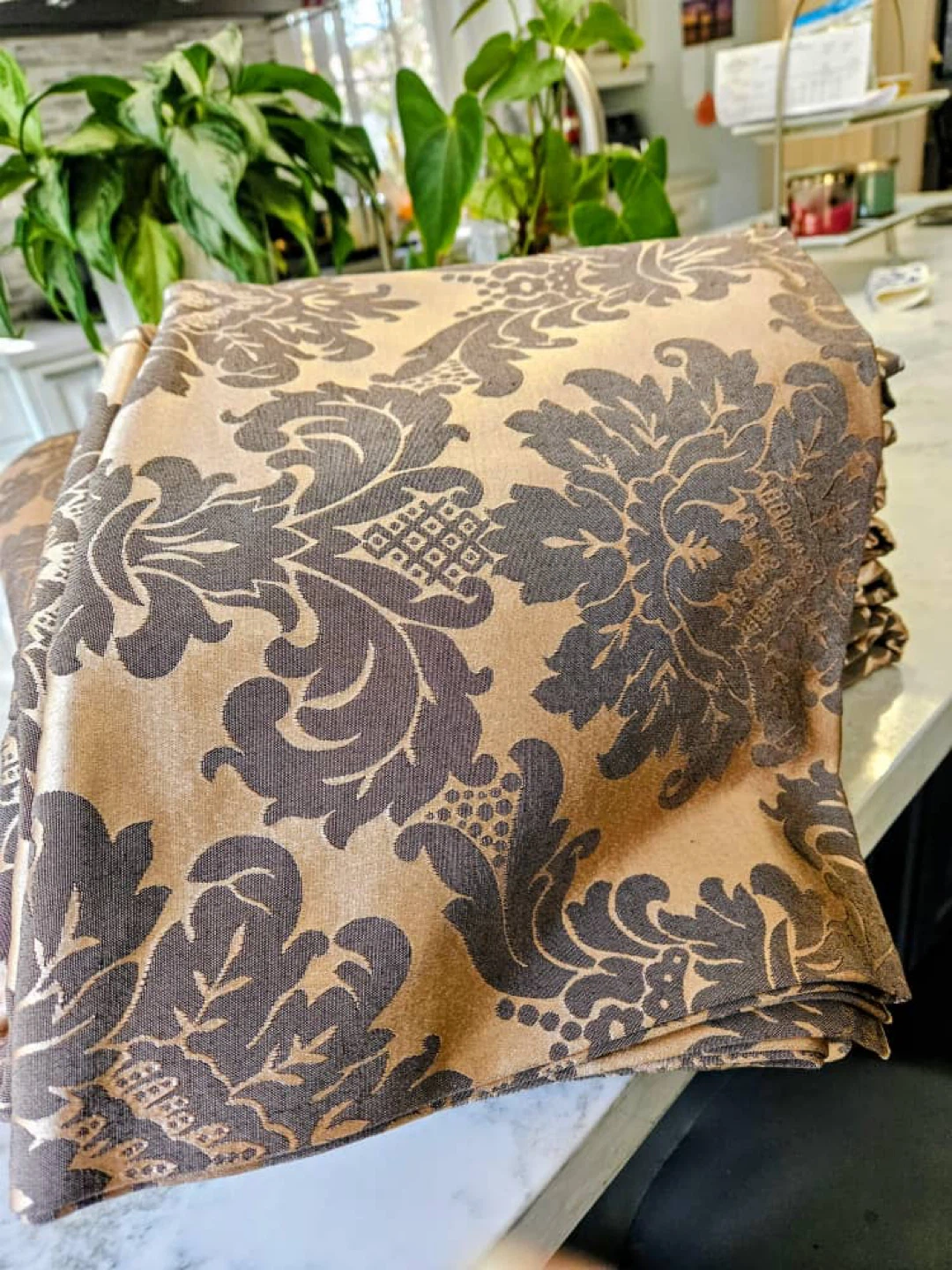 Set of 10 Around the Table 96" Round Tablecloth - photo 3