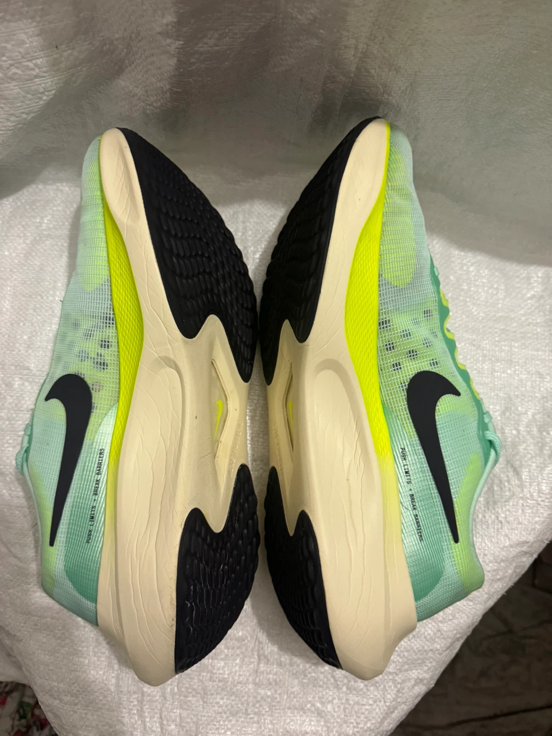 Nike Zoom Fly 5 Mint Foam Ghost Green - photo 5