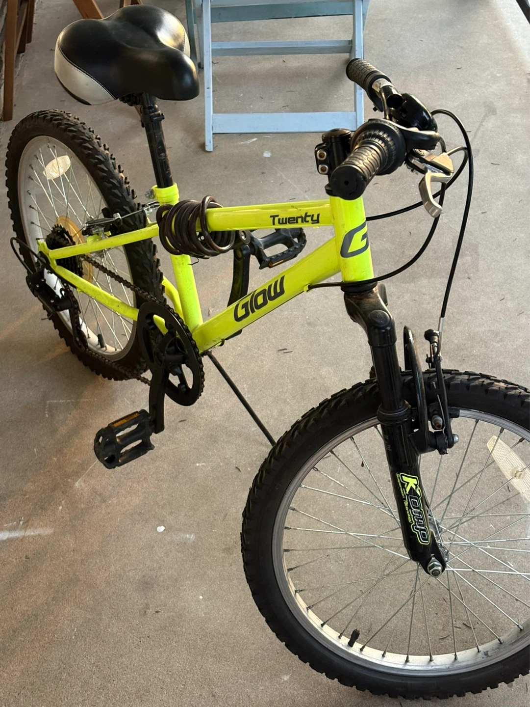 Molo Kids Bike - Great Condition! - photo 4