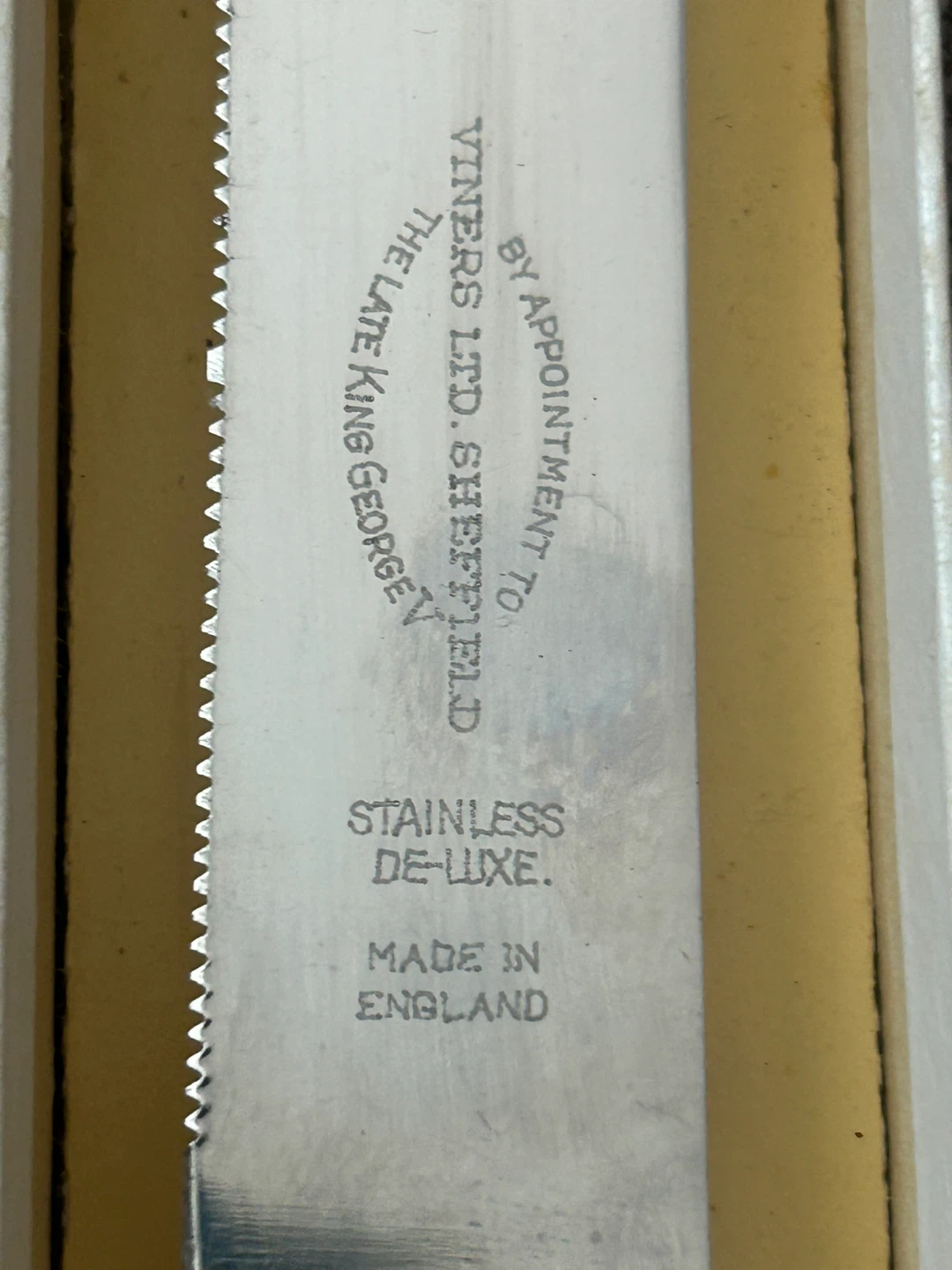 Viners Stainless De-Luxe Knife with Case - photo 2