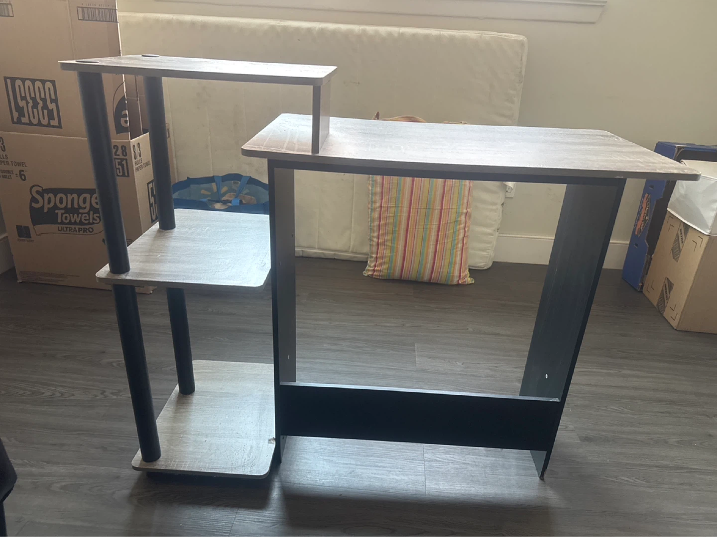 Compact Desk with Shelving - photo 3