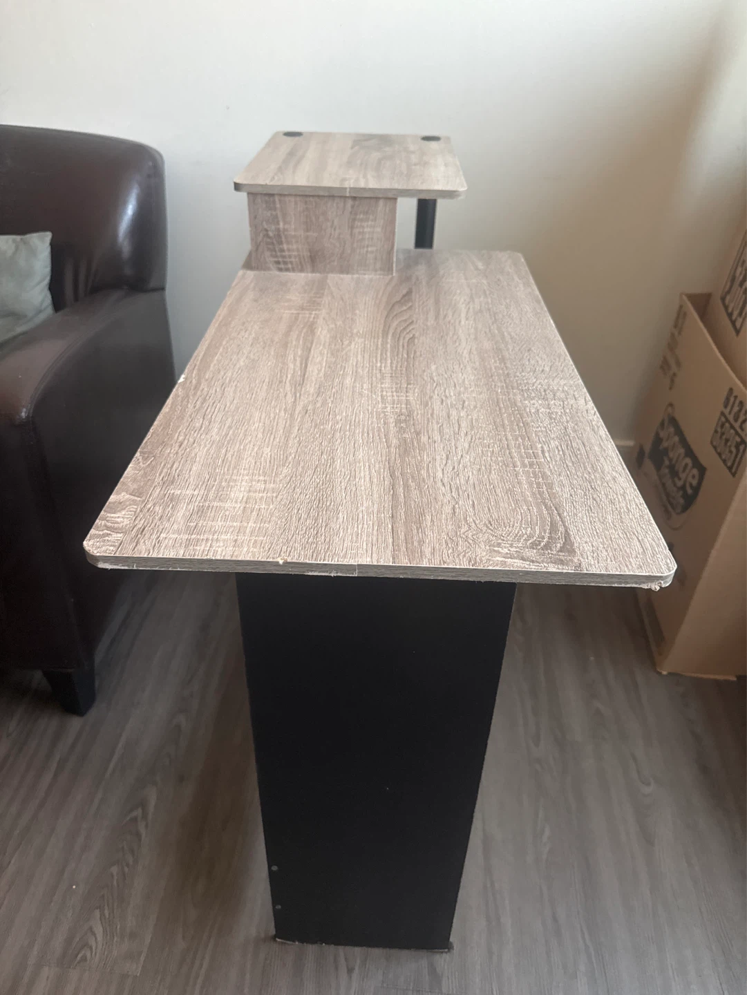 Compact Desk with Shelving - photo 2