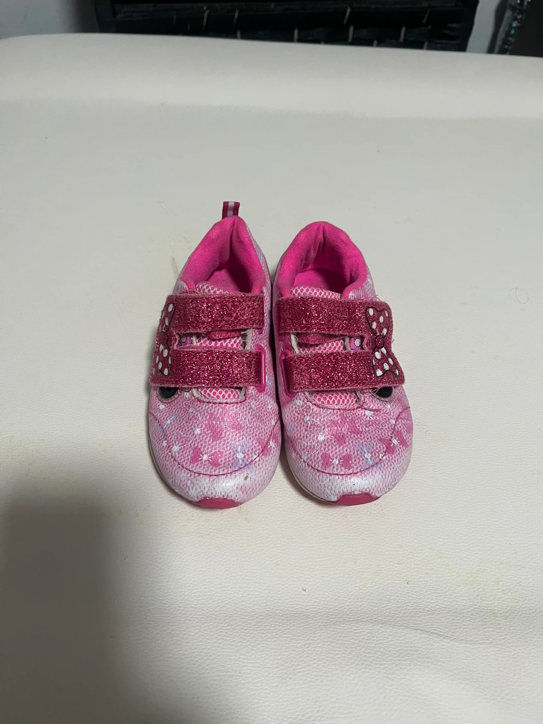 Pink Minnie Mouse Toddler Shoes Size 6 - photo 2