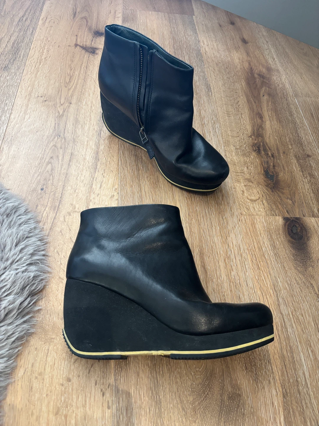 Camper /Romain Kremer Wedge Ankle Boots - Black Leather Size 39 - photo 2