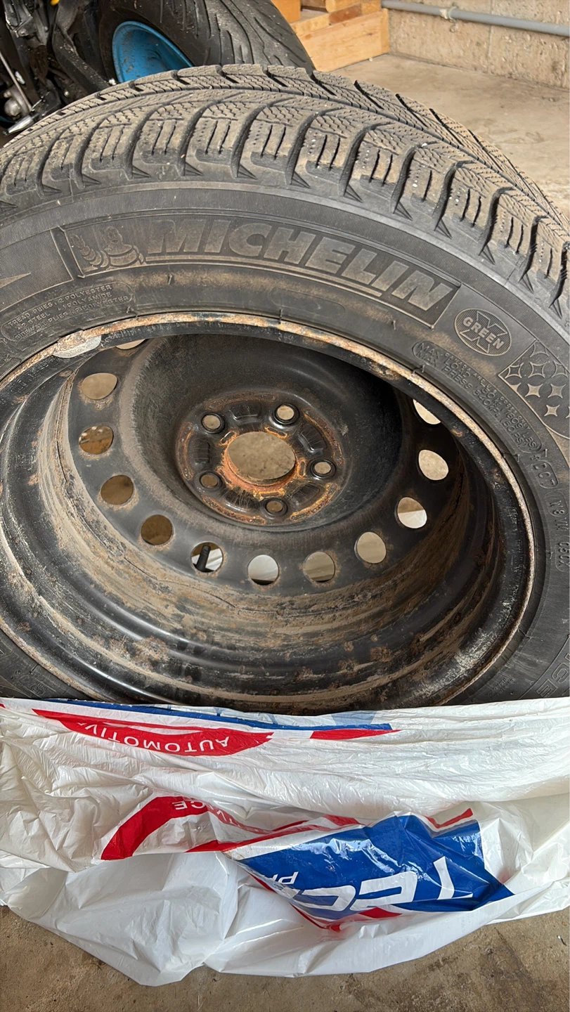 Michelin X-Ice Winter Tire on Steel Rim - photo 2