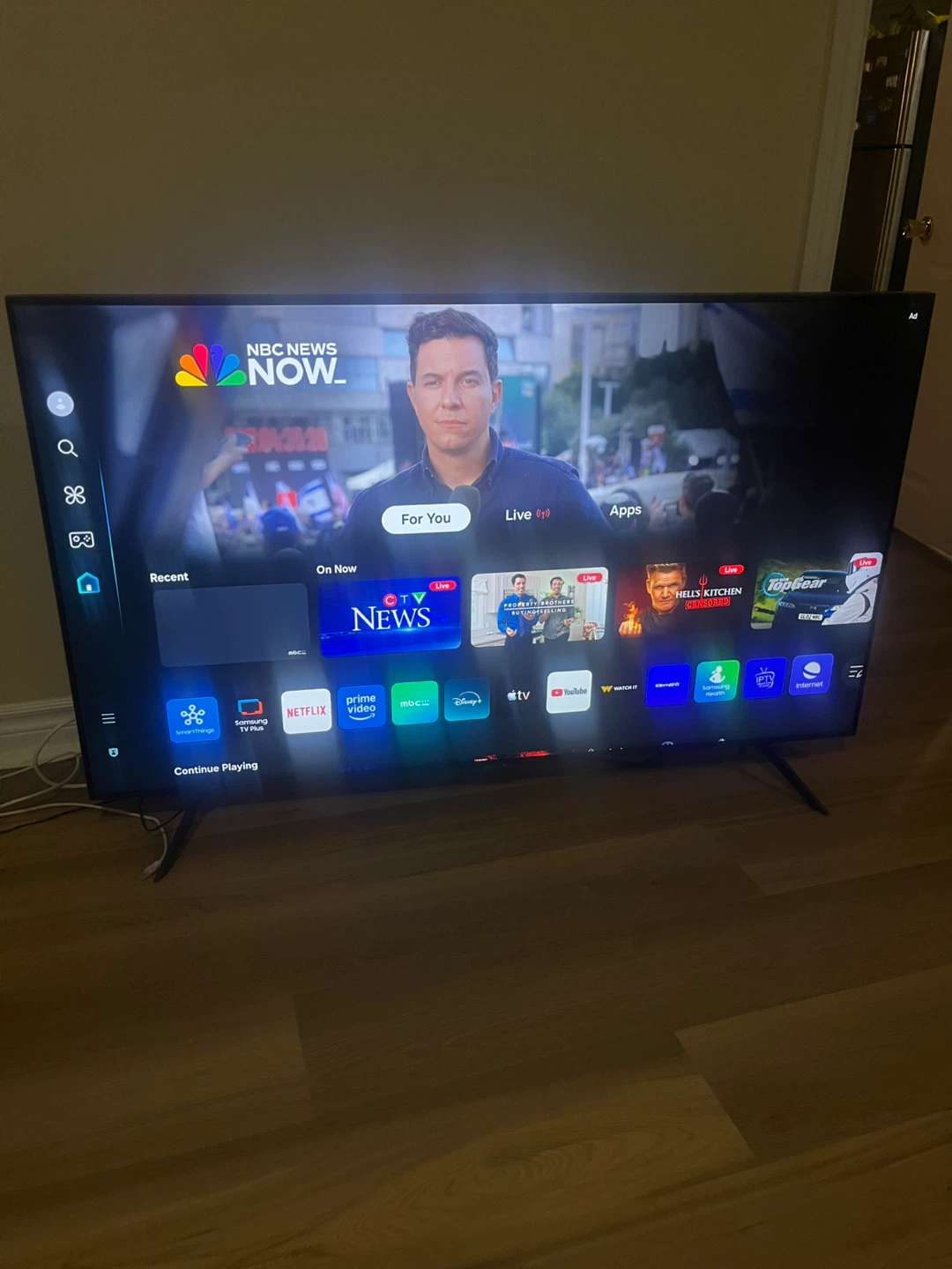 Samsung Crystal UHD CU7000B 55" Smart TV