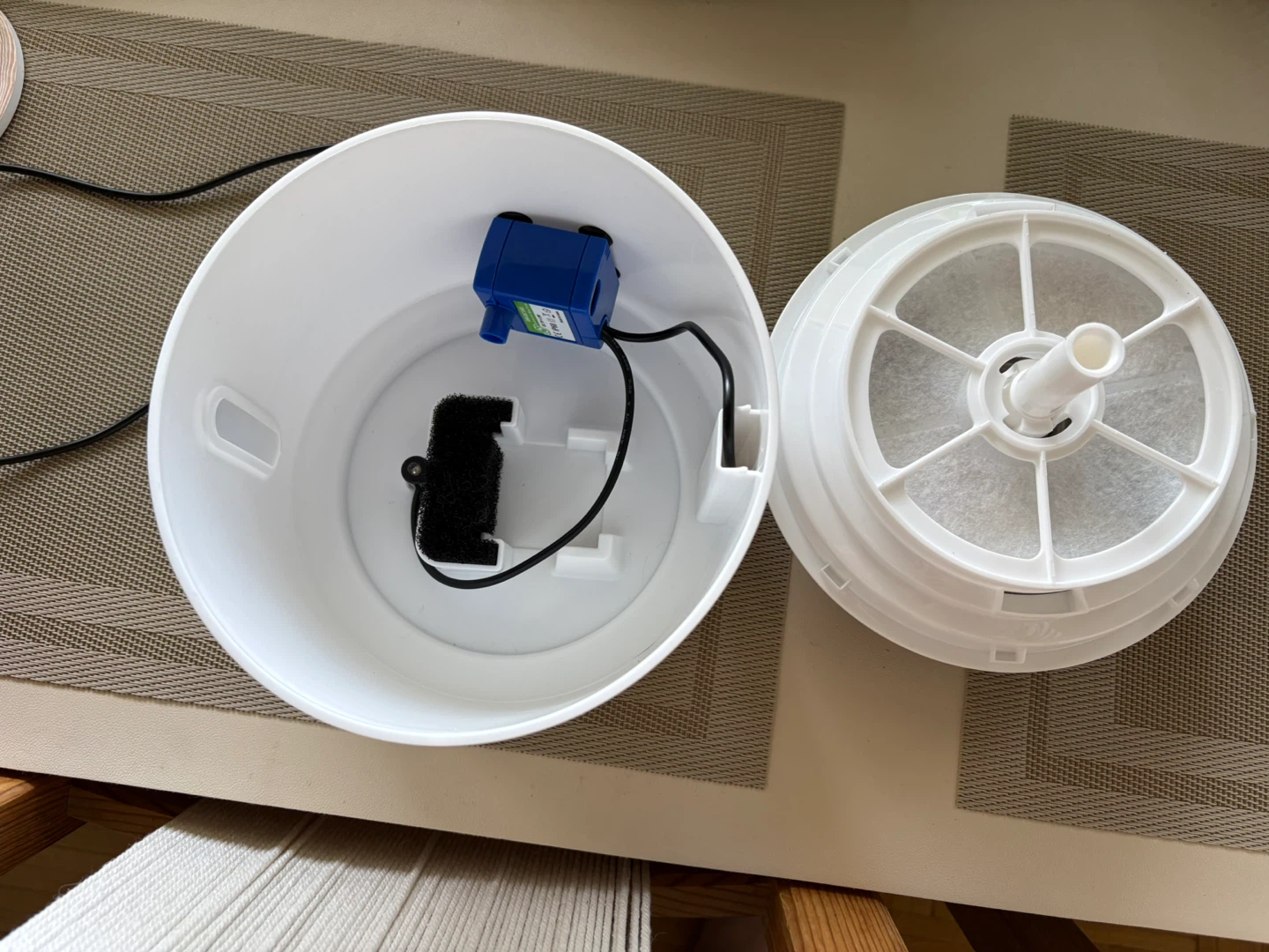Pet Water Fountain - photo 2
