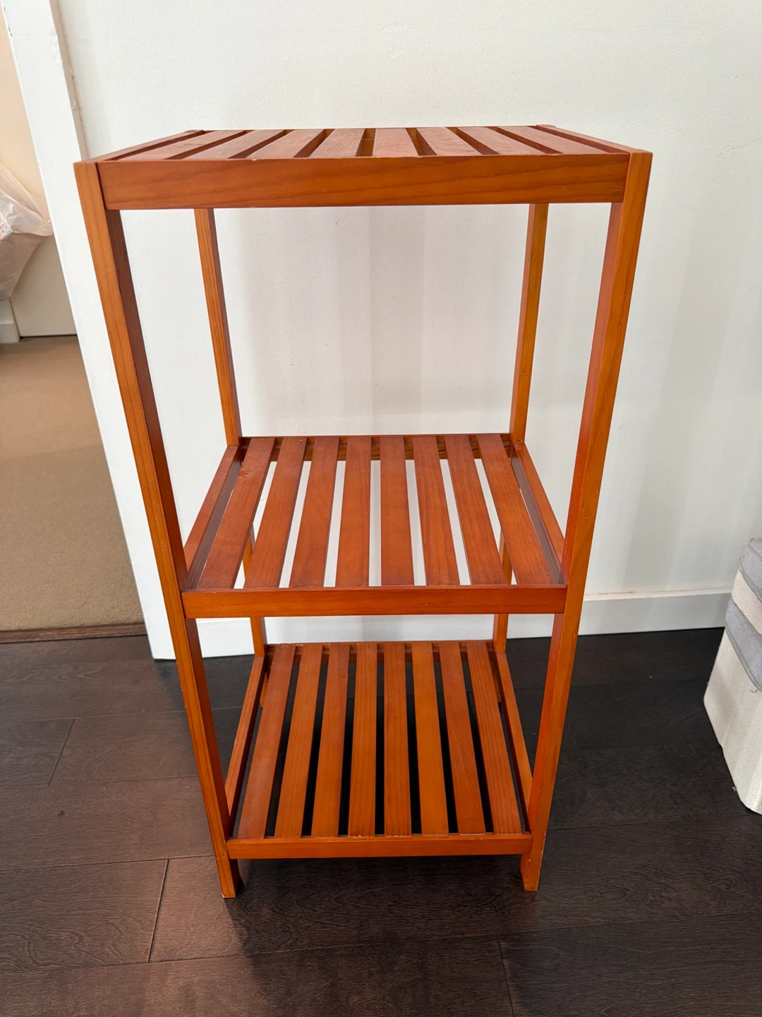 Wooden 3-Tier Shelf Unit