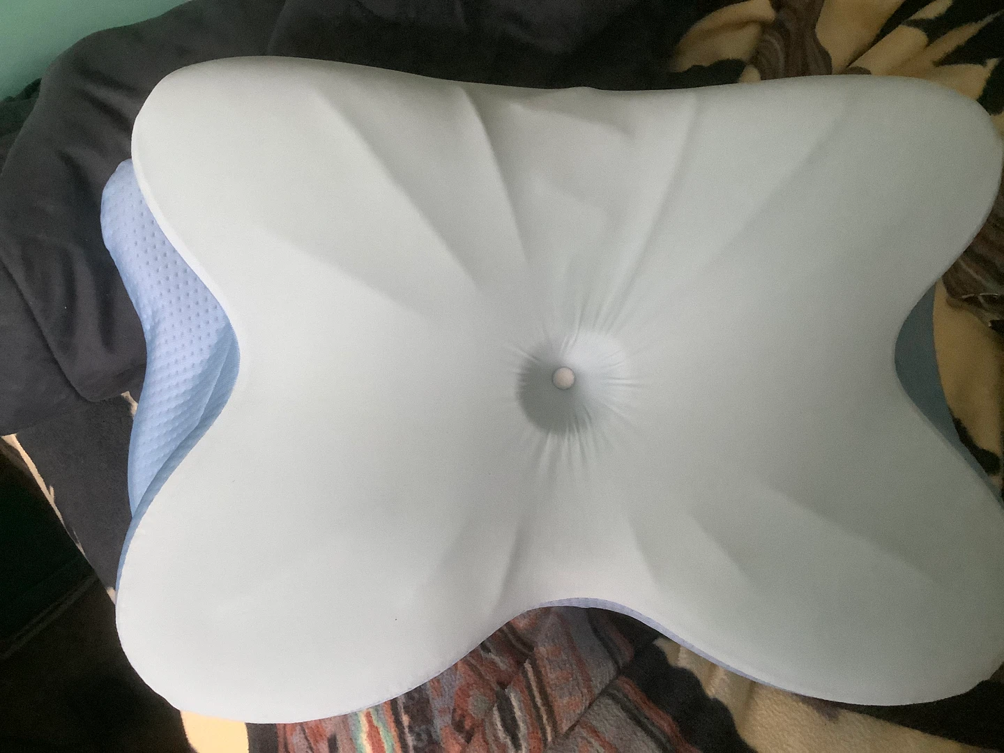 Derila Pillow