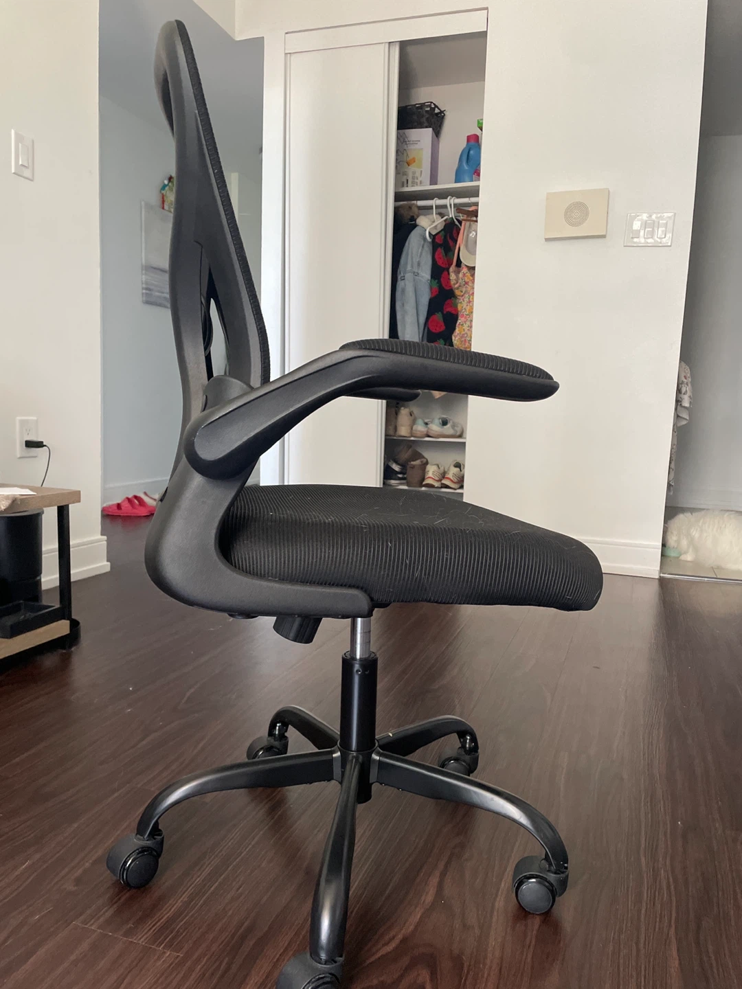 Black Mesh Office Chair with Flip-Up Arms - photo 2