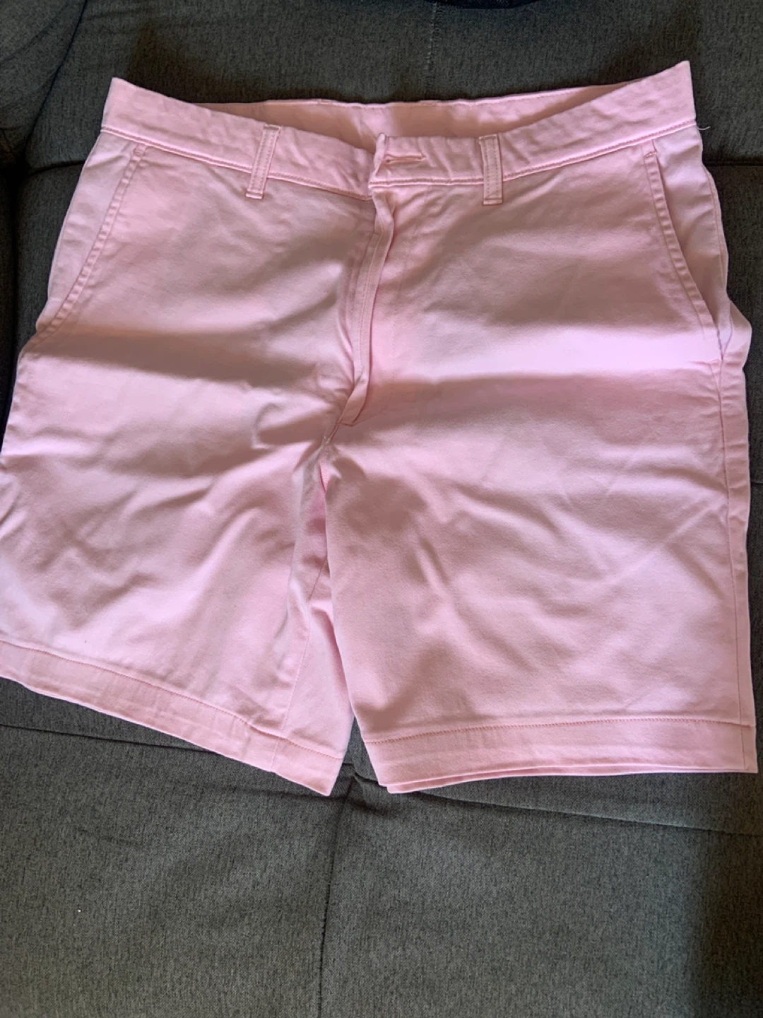 Roundtree & Yorke Pink Chino Shorts Size 32