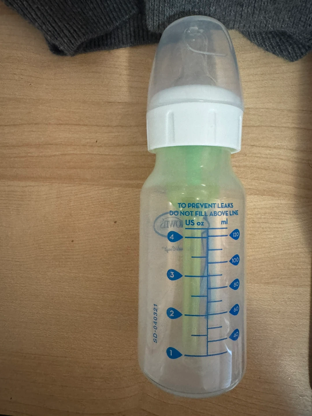 New-Dr. Brown's Baby Bottle 4 oz