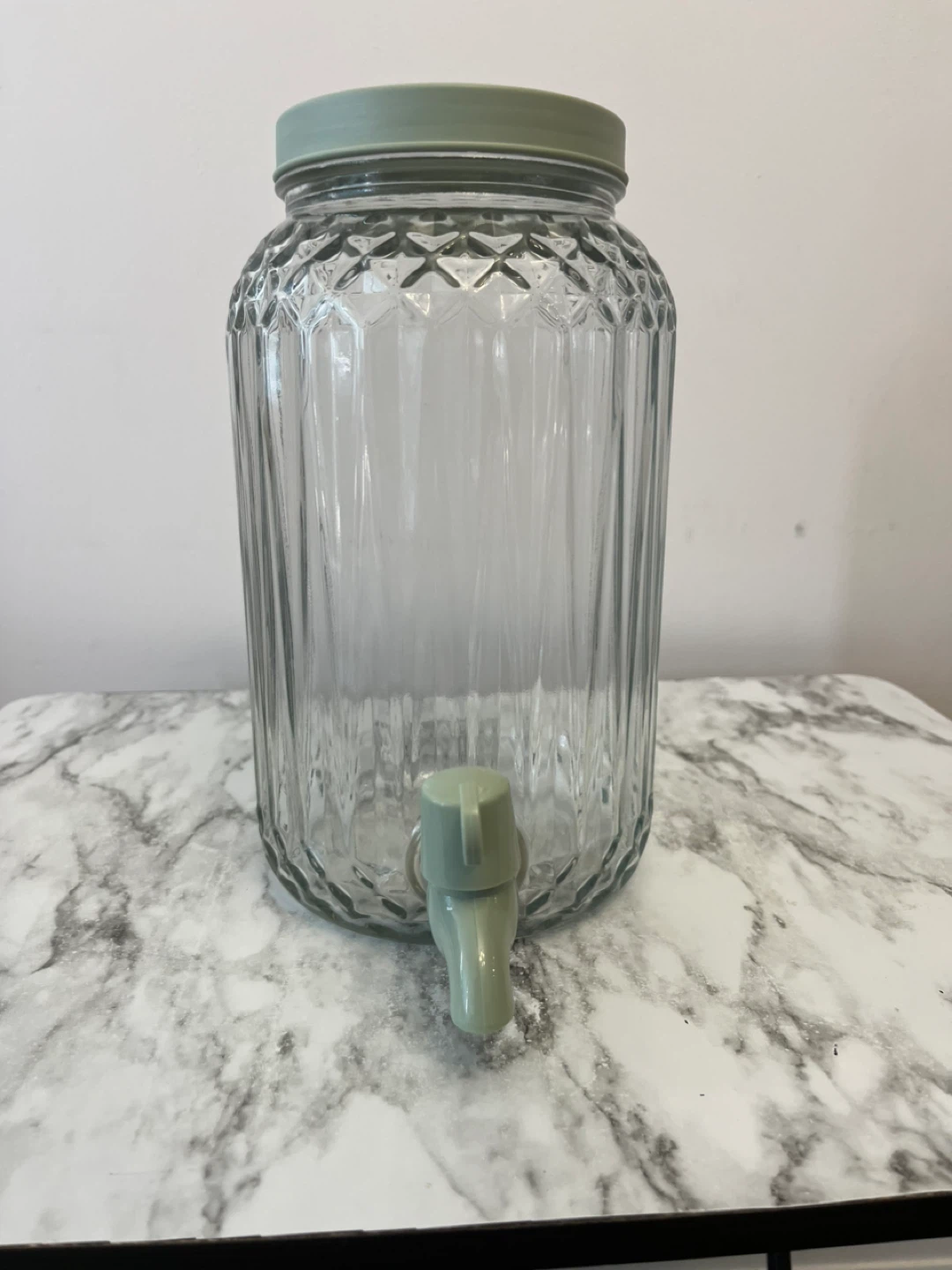 Glass Beverage Dispenser with Spigot