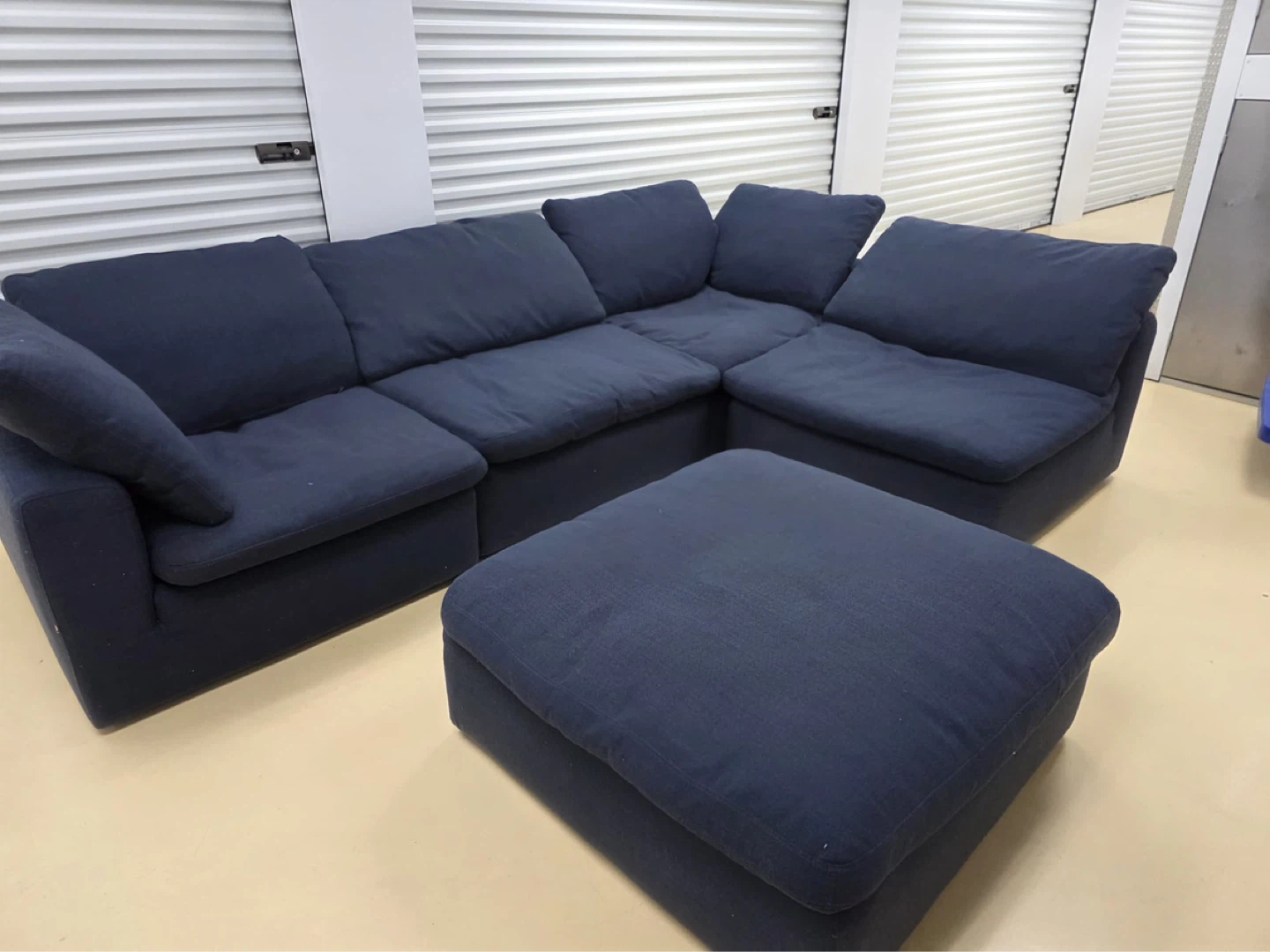 Dark Blue Sectional Sofa with Ottoman - photo 3