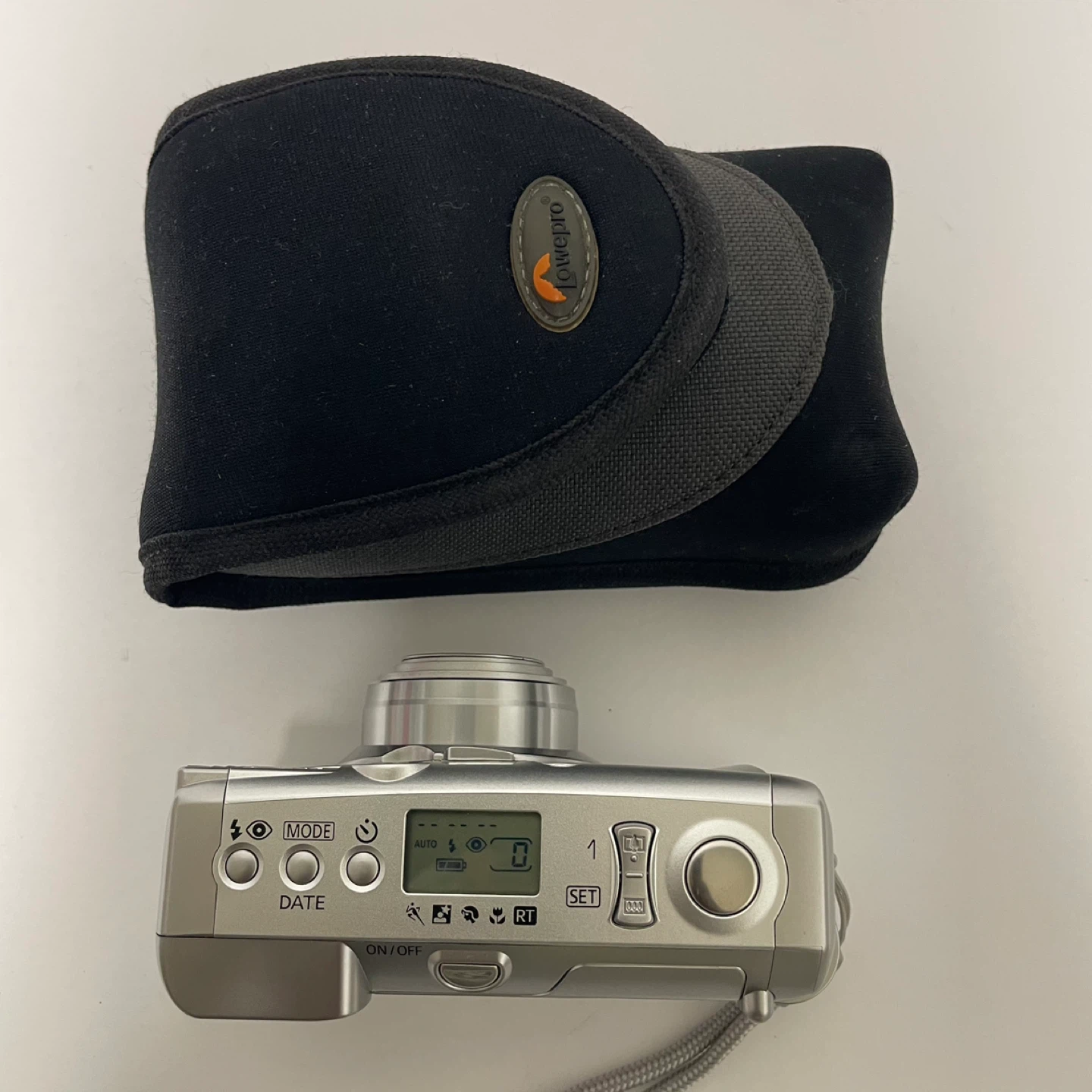 Canon Sure Shot 150u Date point and shoot camera - photo 2