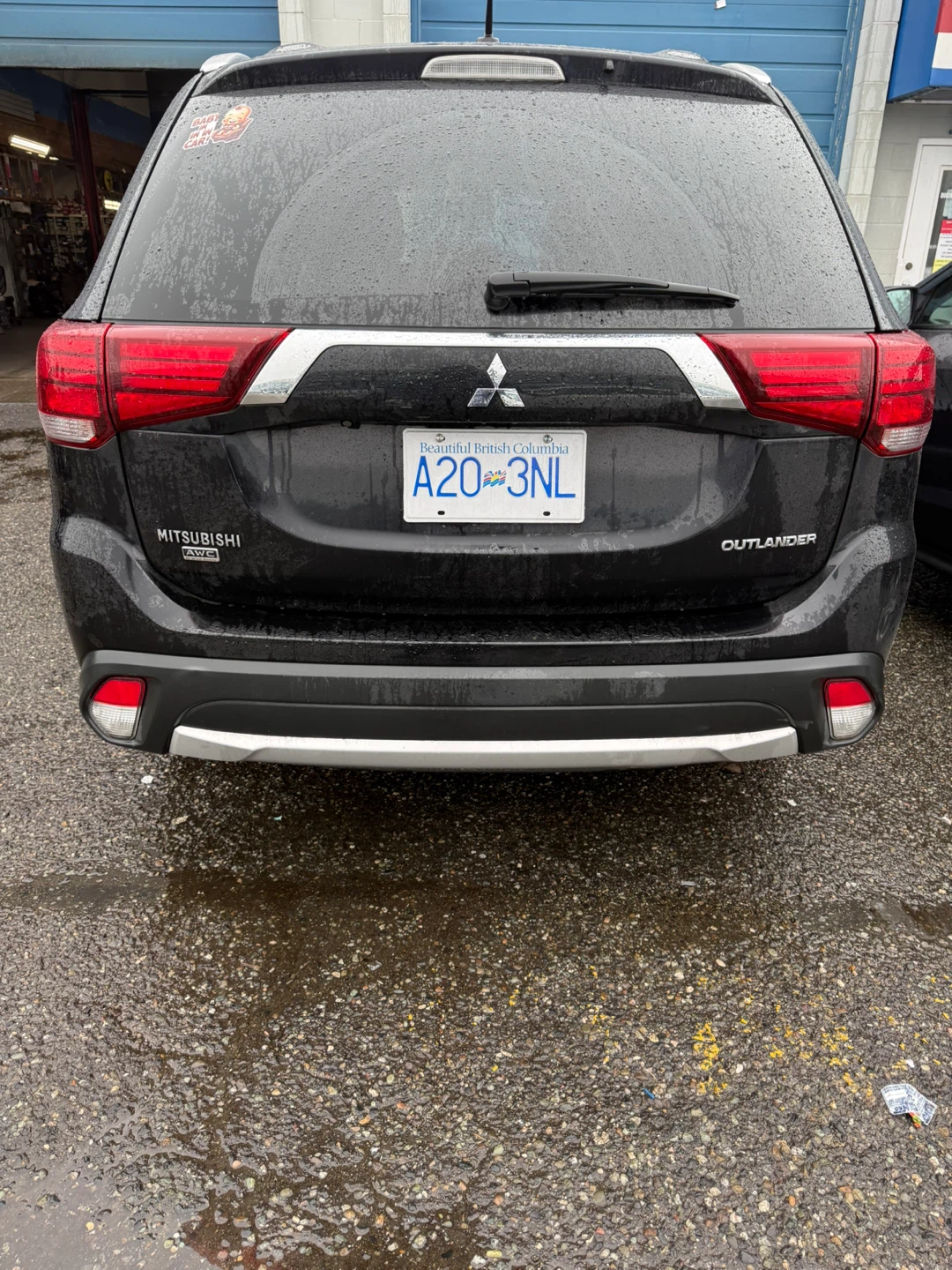 Mitsubishi Outlander - photo 4