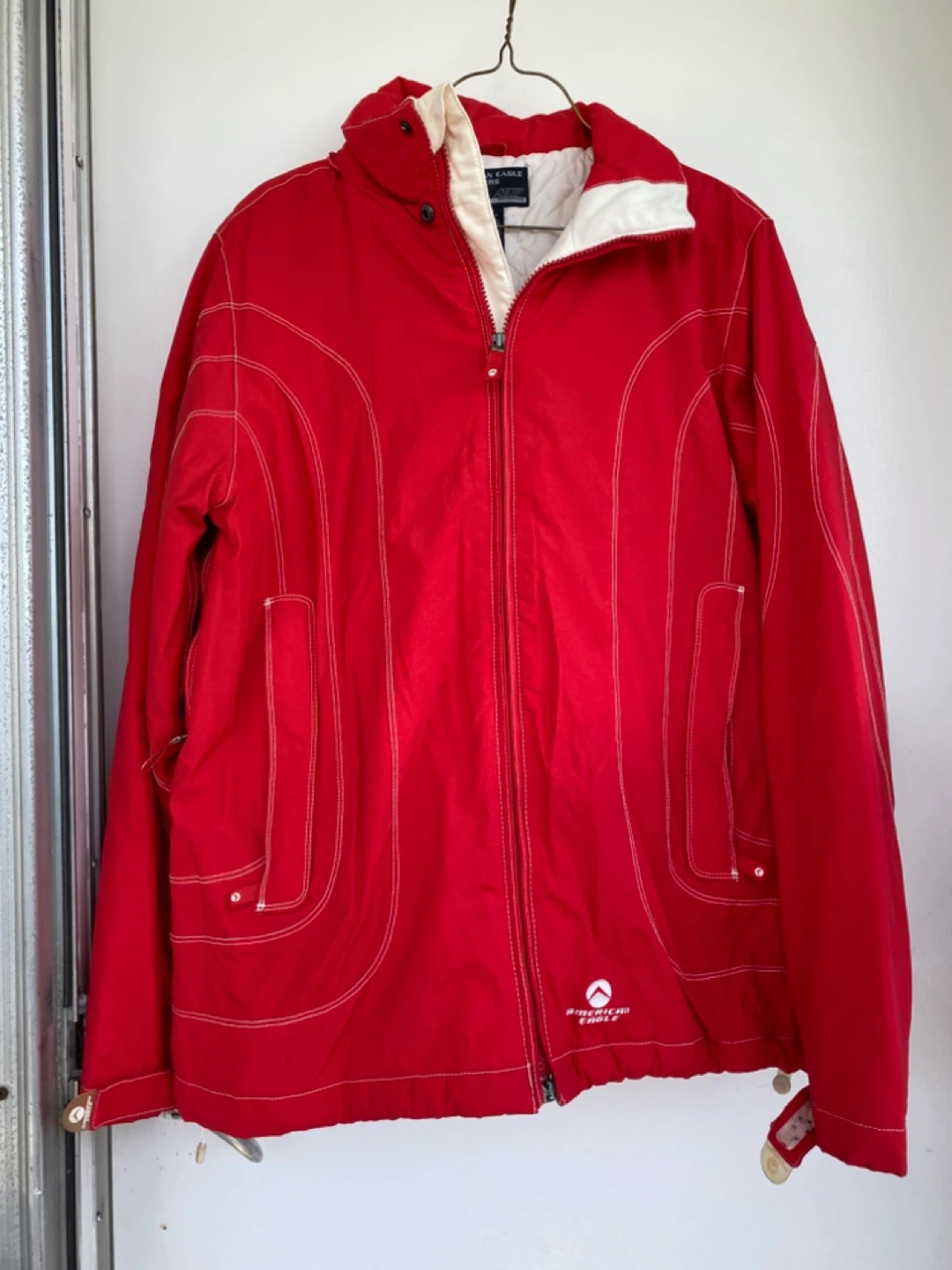 American Eagle Outfitters AE77 Performance Jacket Red Size L/G