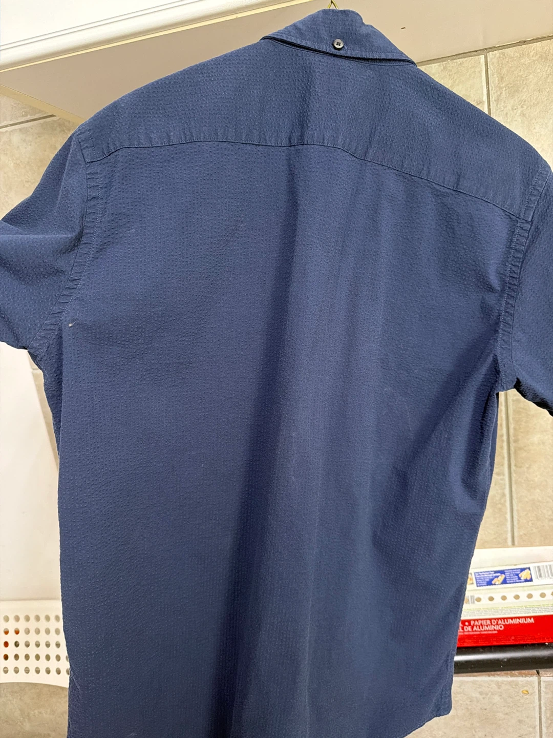 Uniqlo Men's Short Sleeve Button-Up Shirt - Navy Blue - Size M - photo 3